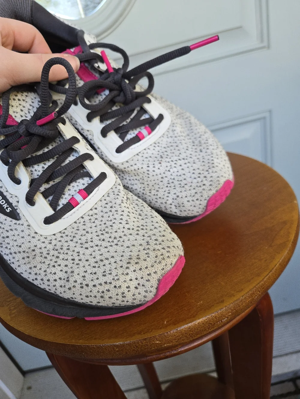 Brooks Trace Sneakers